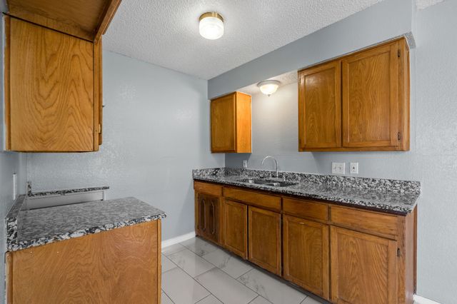 7318 Davis Boulevard, North Richland Hills, TX 76182