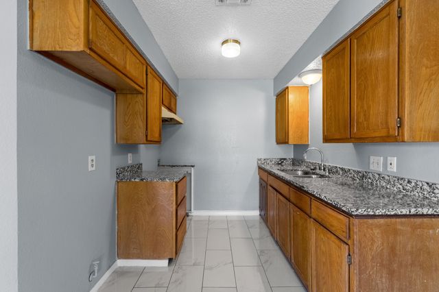 7318 Davis Boulevard, North Richland Hills, TX 76182