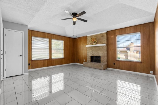 7318 Davis Boulevard, North Richland Hills, TX 76182