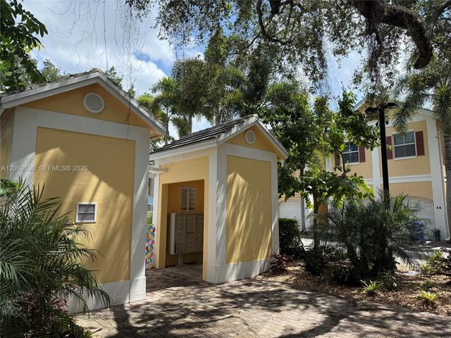 525 SW 18th Avenue 26, Fort Lauderdale, FL 33312