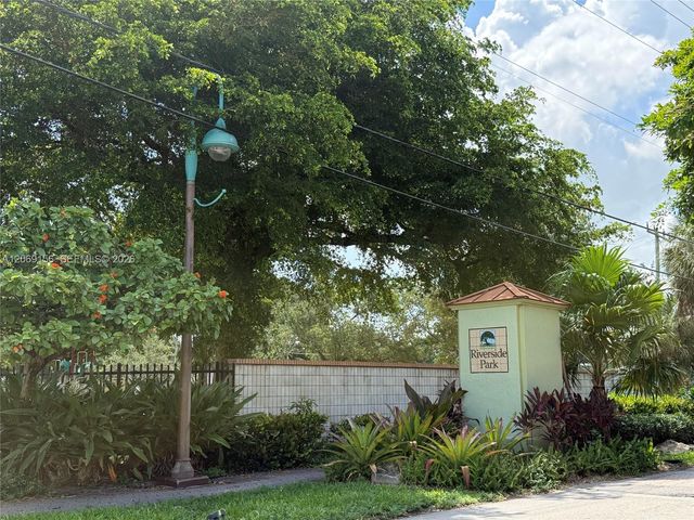 525 SW 18th Avenue 26, Fort Lauderdale, FL 33312