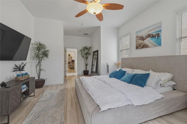 525 SW 18th Avenue 26, Fort Lauderdale, FL 33312