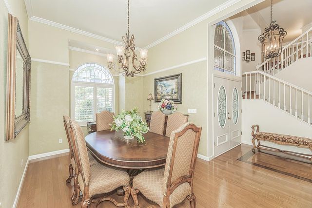 8466 N Dearing Avenue, Fresno, CA 93720