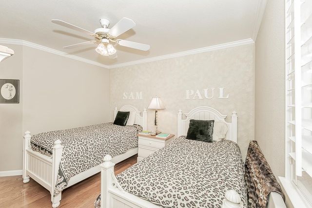 8466 N Dearing Avenue, Fresno, CA 93720