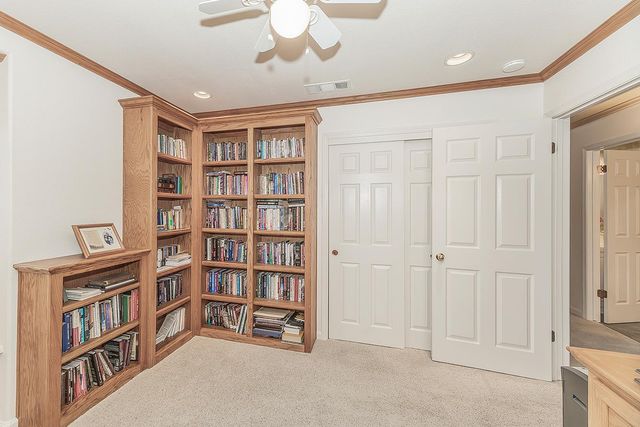 8466 N Dearing Avenue, Fresno, CA 93720