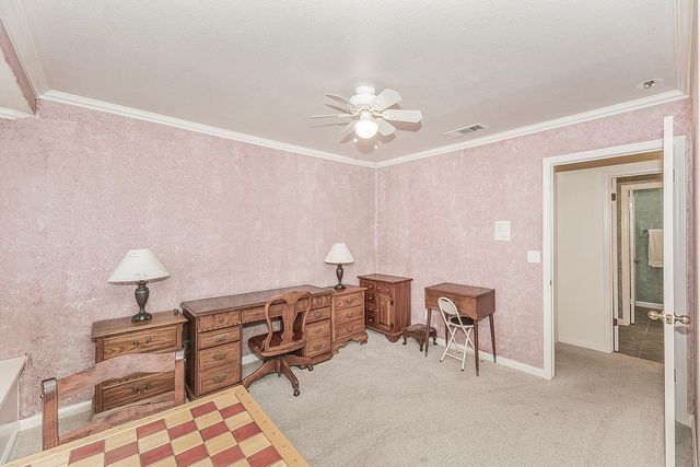 8466 N Dearing Avenue, Fresno, CA 93720