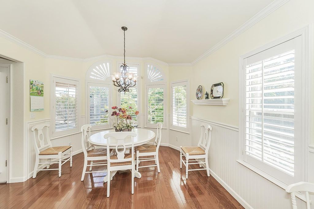 Image 23 of property listing at 8466 N Dearing Avenue, Fresno, CA 93720