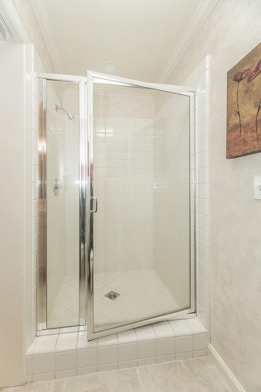 Image 36 of property listing at 8466 N Dearing Avenue, Fresno, CA 93720