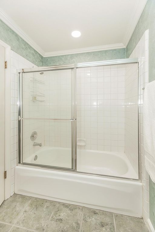 Image 52 of property listing at 8466 N Dearing Avenue, Fresno, CA 93720