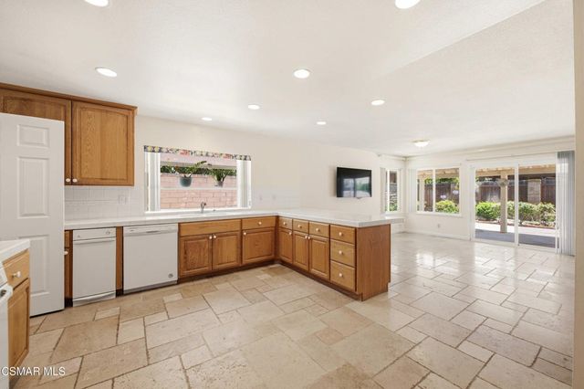 2720 Goldfield Place, Simi Valley, CA 93063
