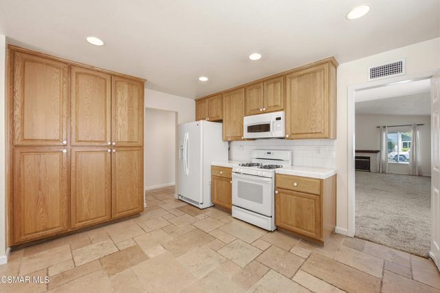 2720 Goldfield Place, Simi Valley, CA 93063