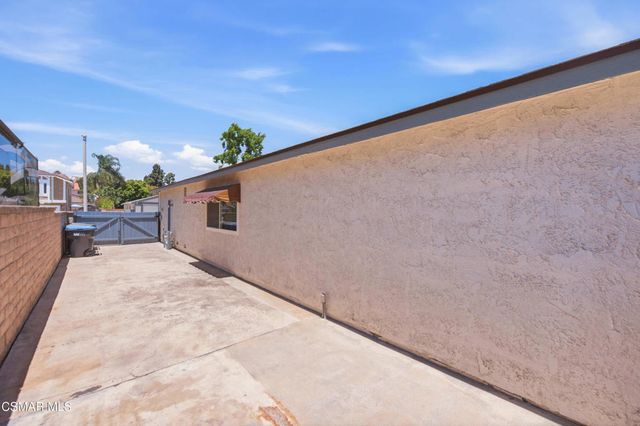 2720 Goldfield Place, Simi Valley, CA 93063