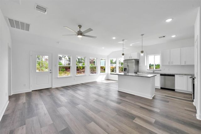 1089 Road 5740, Cleveland, TX 77327
