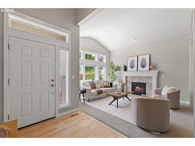 12712 Se DREAM WEAVER Ct, Happy Valley, OR 97086