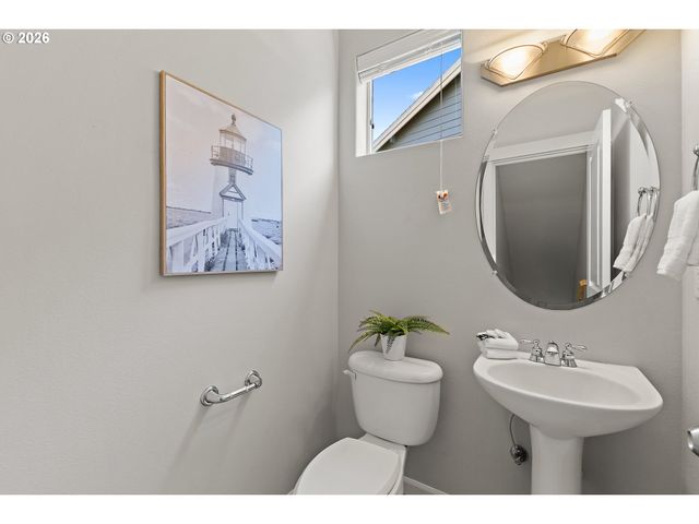 12712 Se DREAM WEAVER Ct, Happy Valley, OR 97086