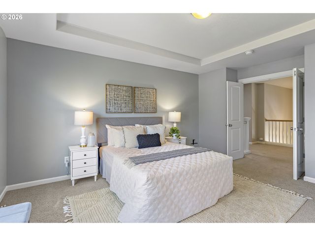 12712 Se DREAM WEAVER Ct, Happy Valley, OR 97086