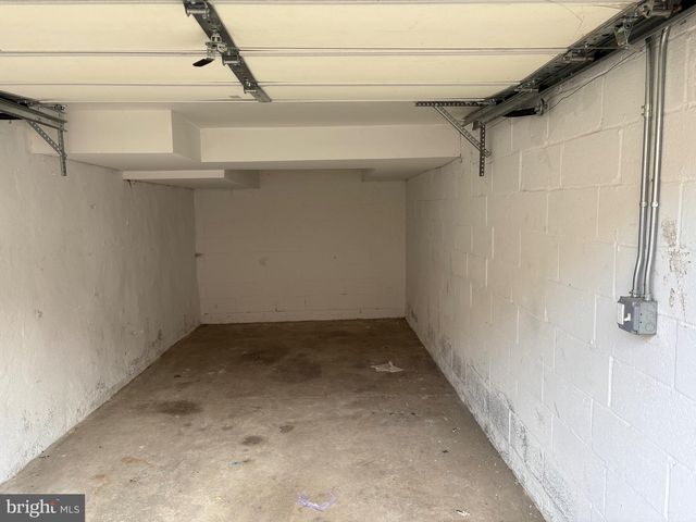 7151 AKRON ST, Philadelphia, PA 19149