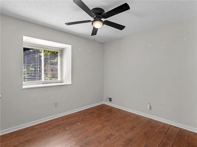4123 Red Laurel Way, Snellville, GA 30039