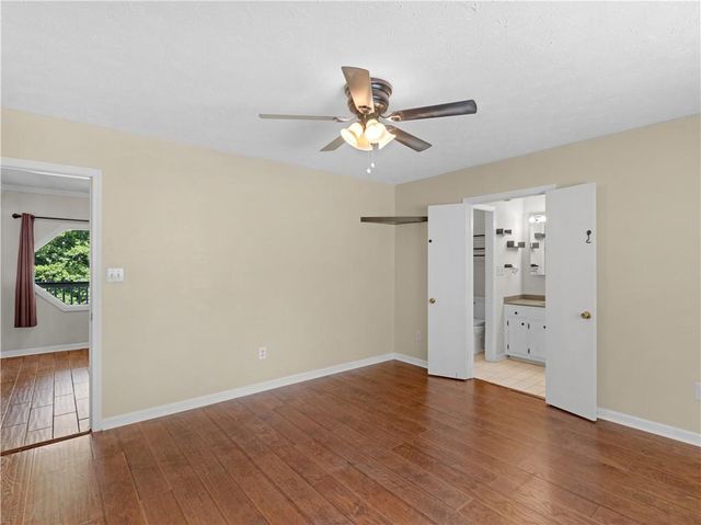 4123 Red Laurel Way, Snellville, GA 30039
