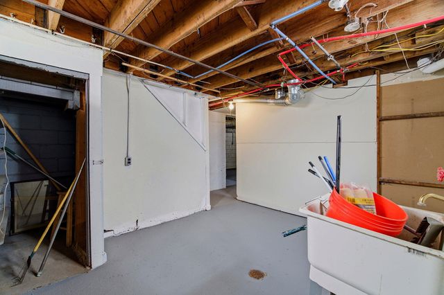 19400 Forrer Street, Detroit, MI 48235