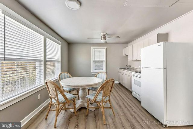 120 E SCHELLENGER AVE, Wildwood, NJ 08260