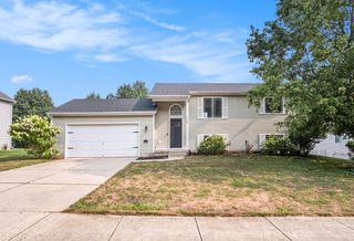 4139 Whirlwind Drive NE, Rockford, MI 49341