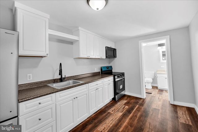 547 S 10TH ST, Reading, PA 19602