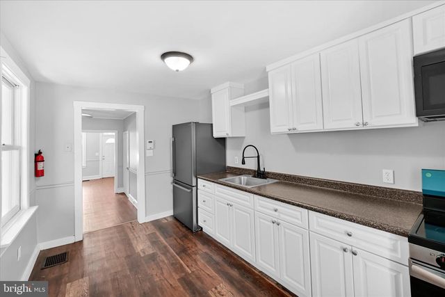 547 S 10TH ST, Reading, PA 19602