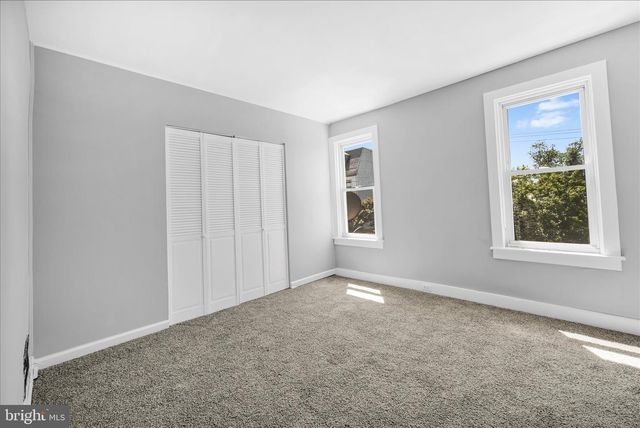 547 S 10TH ST, Reading, PA 19602