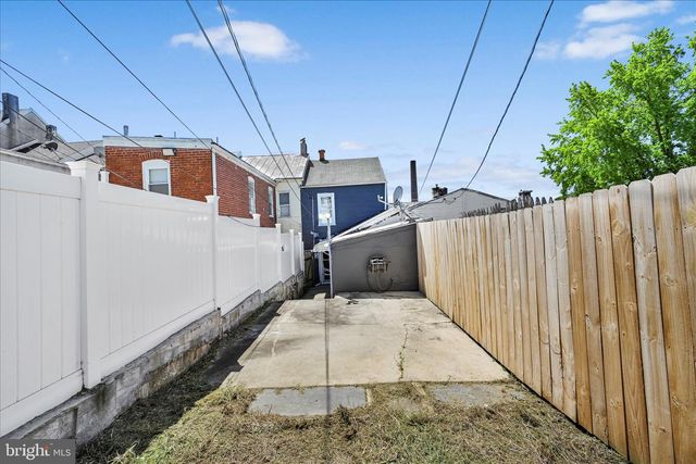 547 S 10TH ST, Reading, PA 19602