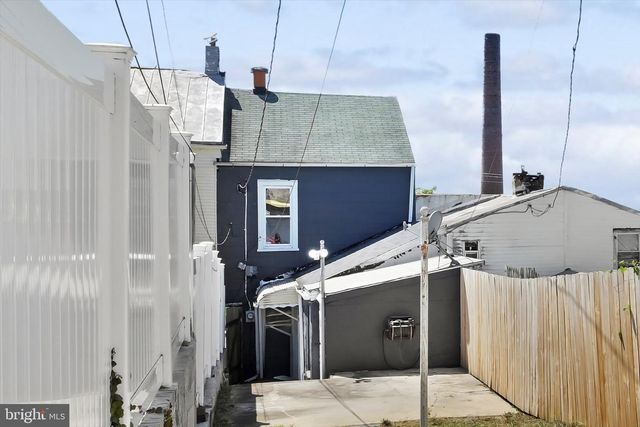 547 S 10TH ST, Reading, PA 19602