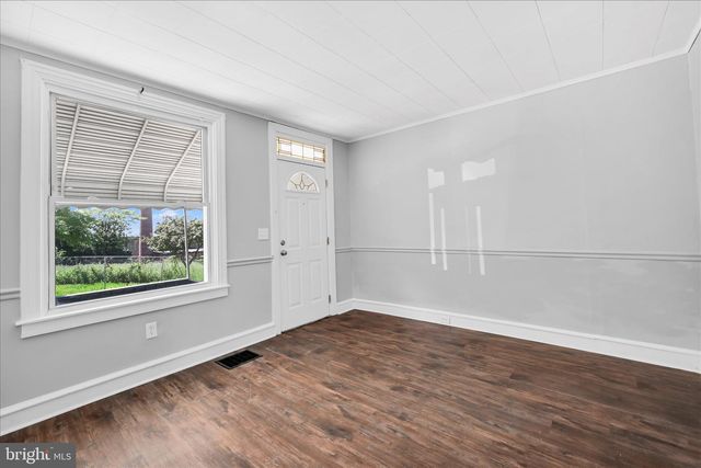 547 S 10TH ST, Reading, PA 19602