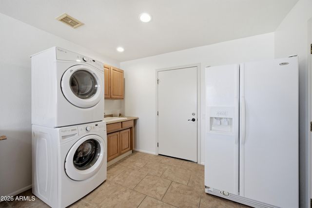 14411 W RAVENSWOOD Drive, Sun City West, AZ 85375