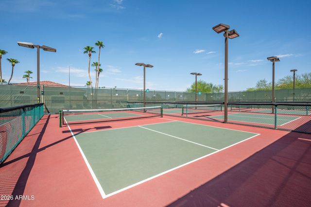 14411 W RAVENSWOOD Drive, Sun City West, AZ 85375