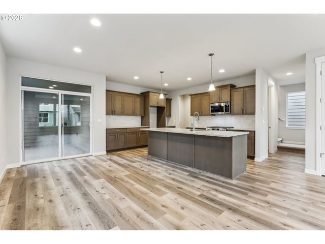 8424 Se Orion Ln, Hillsboro, OR 97123