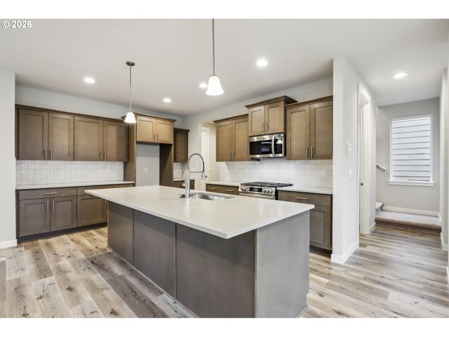 8424 Se Orion Ln, Hillsboro, OR 97123