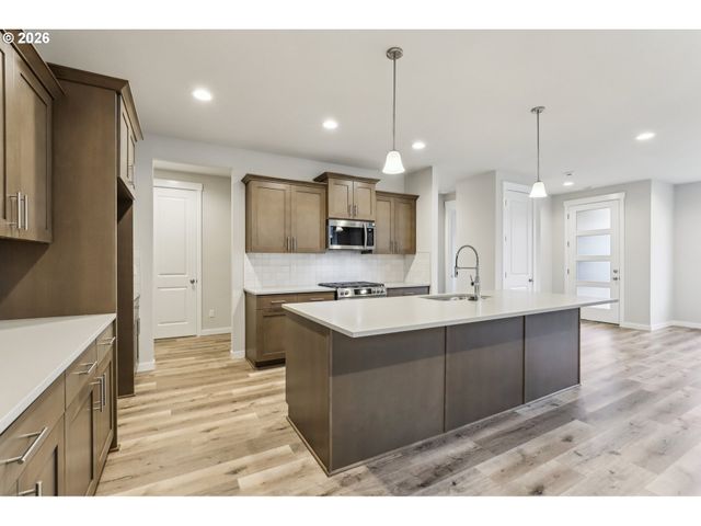 8424 Se Orion Ln, Hillsboro, OR 97123