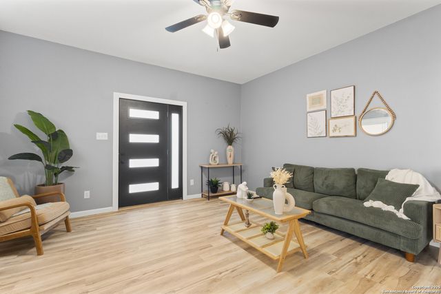 2506 Saunders Ave, San Antonio, TX 78207