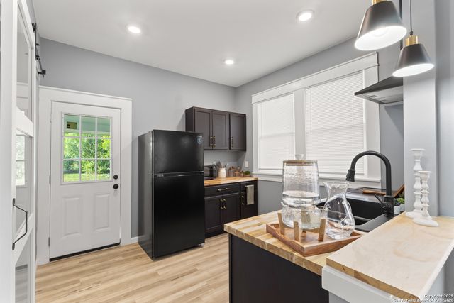 2506 Saunders Ave, San Antonio, TX 78207