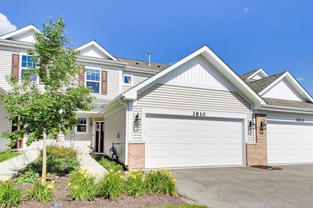 3810 Monica Lane 5, Johnsburg, IL 60051