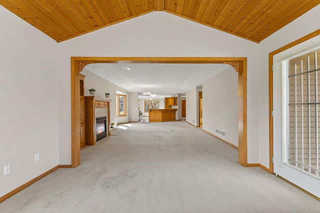 13617 Pierce Street NE, Ham Lake, MN 55304