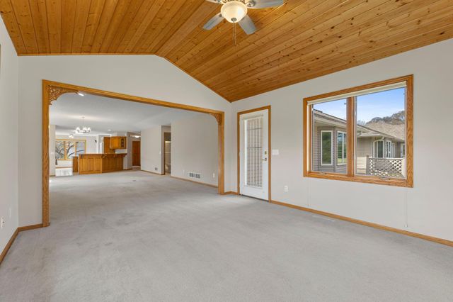 13617 Pierce Street NE, Ham Lake, MN 55304