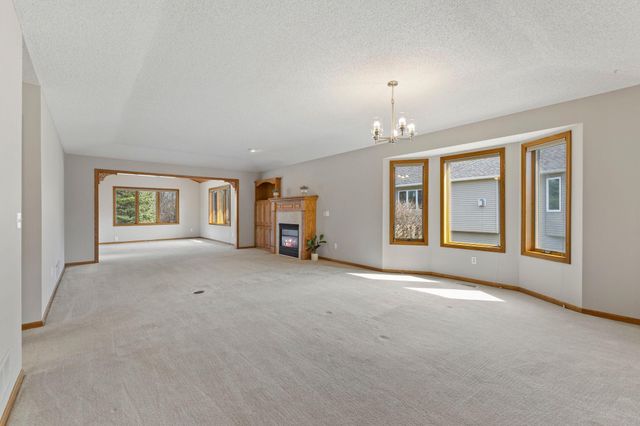 13617 Pierce Street NE, Ham Lake, MN 55304