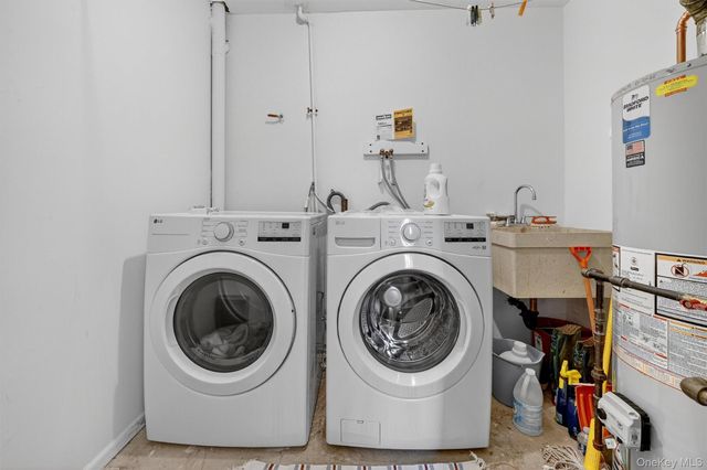 38 E Mayer Drive, Suffern, NY 10901