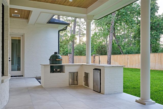 1734 Hollister Street, Houston, TX 77055