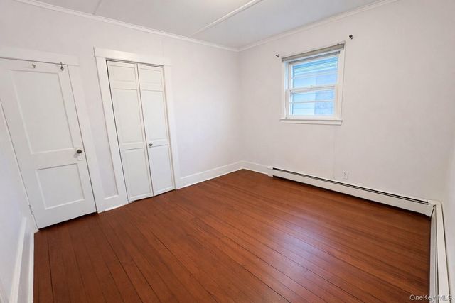 31 Oakland Avenue, Port Jefferson Station, NY 11776