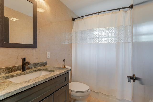 1922 S Lombard Avenue, Evansville, IN 47714