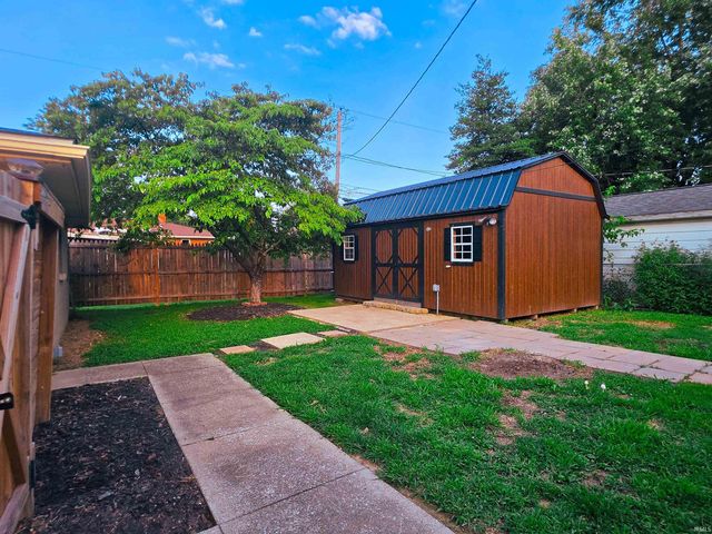 1922 S Lombard Avenue, Evansville, IN 47714