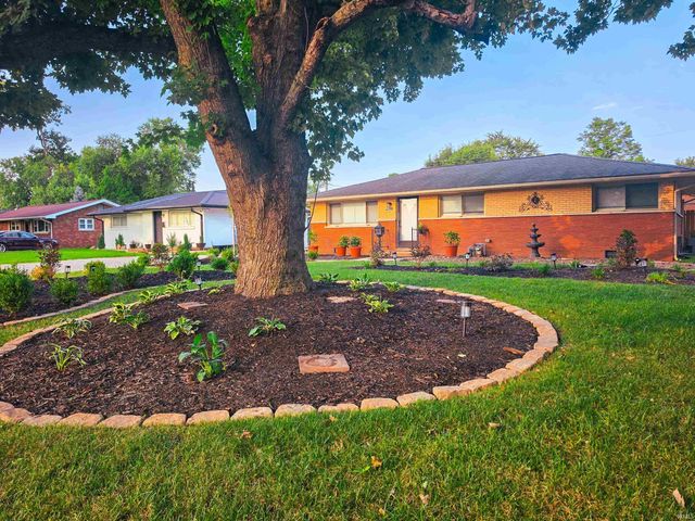 1922 S Lombard Avenue, Evansville, IN 47714