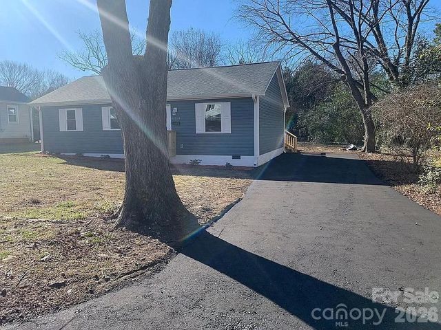 624 Northway Drive, Charlotte, NC 28208